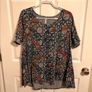 XL Perfect T by LulaRoe